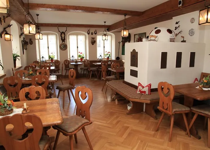 Rotgiesserhaus فندق