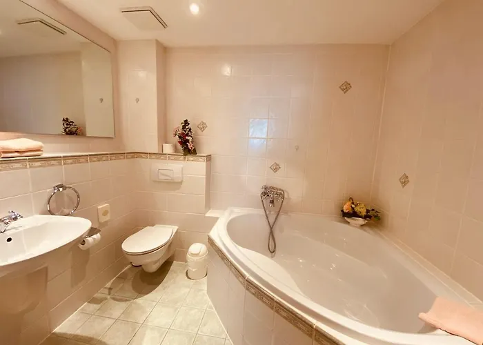 Rotgiesserhaus 3* كورورت اوبرويسنثا