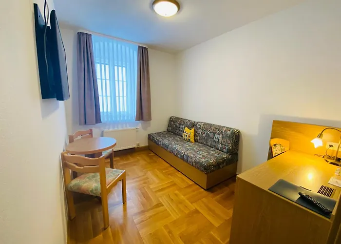 فندق Rotgiesserhaus 3*